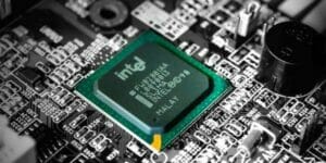 How to Test a Motherboard with a Multimeter (Guide)