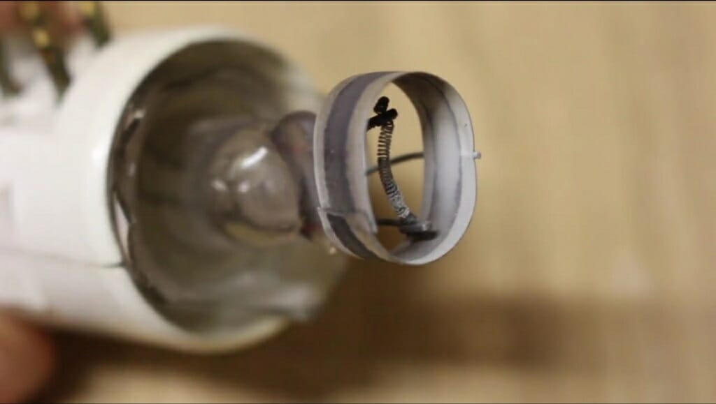 A closer look at the fluorescent tube's tip end