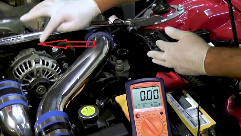 multimeter at 0.00 reading