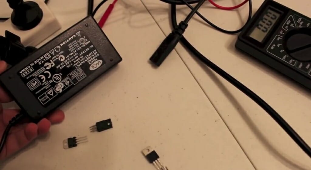 power supply, LM 7806 regulator, digital multimeter