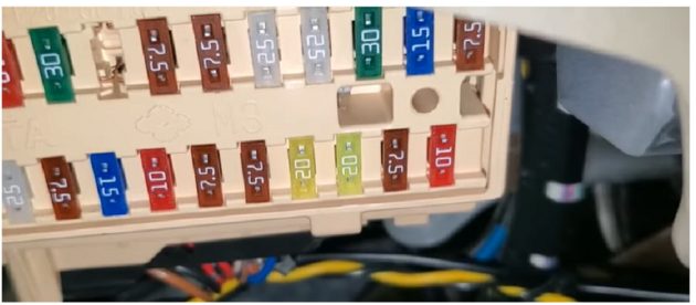 breaker with label for awg