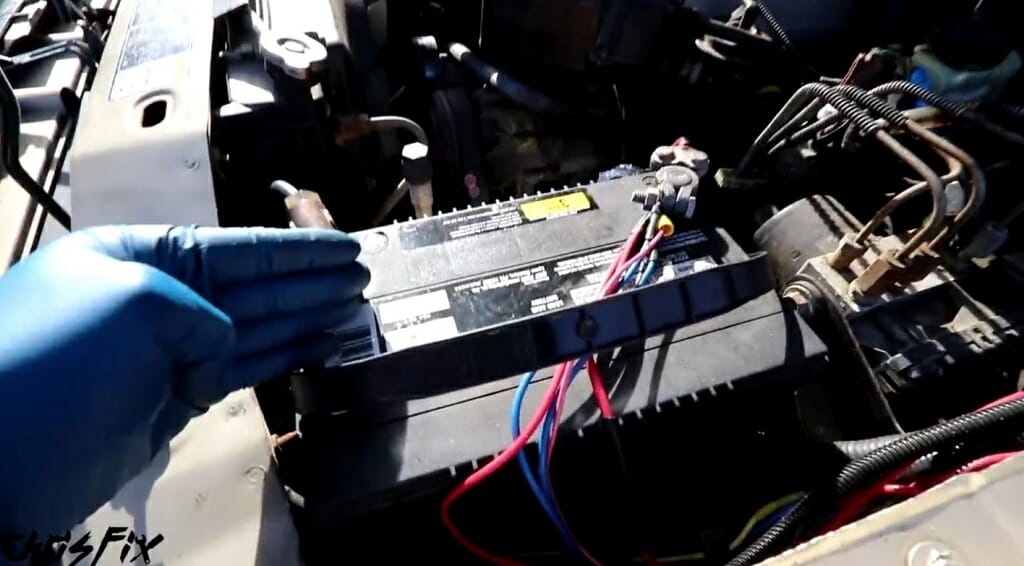 chris fix showing the gauge wire that connects battery to starter