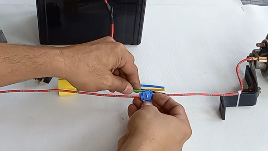 attaching the horn wire