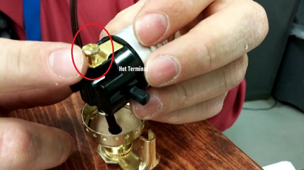 metal cap & shell lamp socket