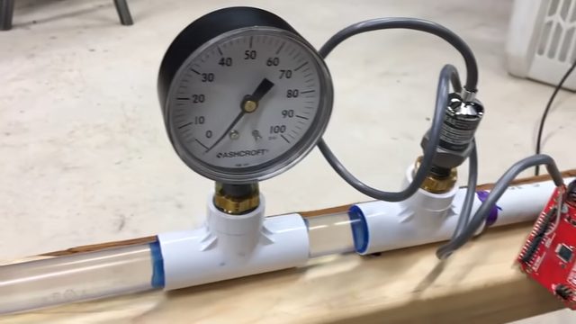 connect the water pressure gauge to the valve