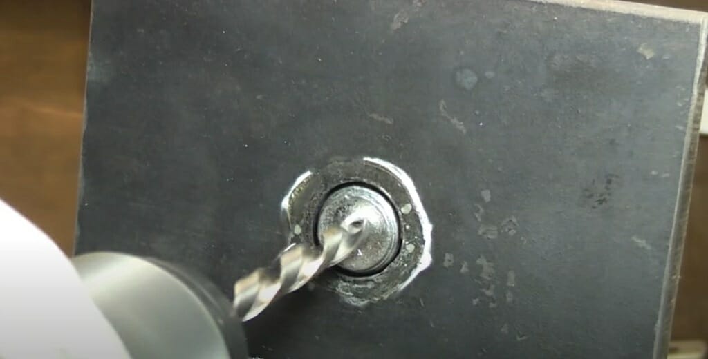 drilling with left handed drill bit