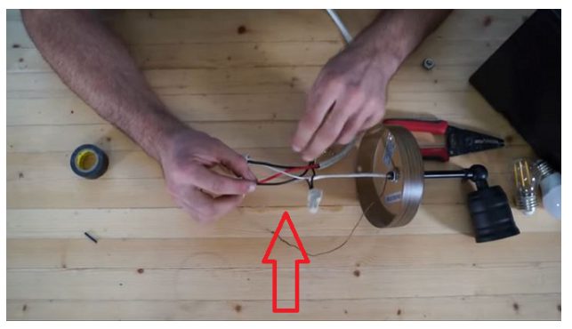 insert the neutral wire from the converter AC side