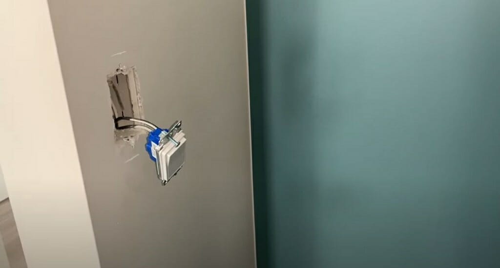 switch exposed wires