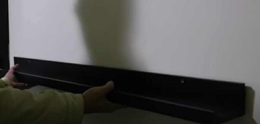 installing shelf on the wall