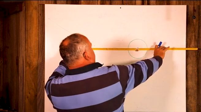 measure hole for equal distance