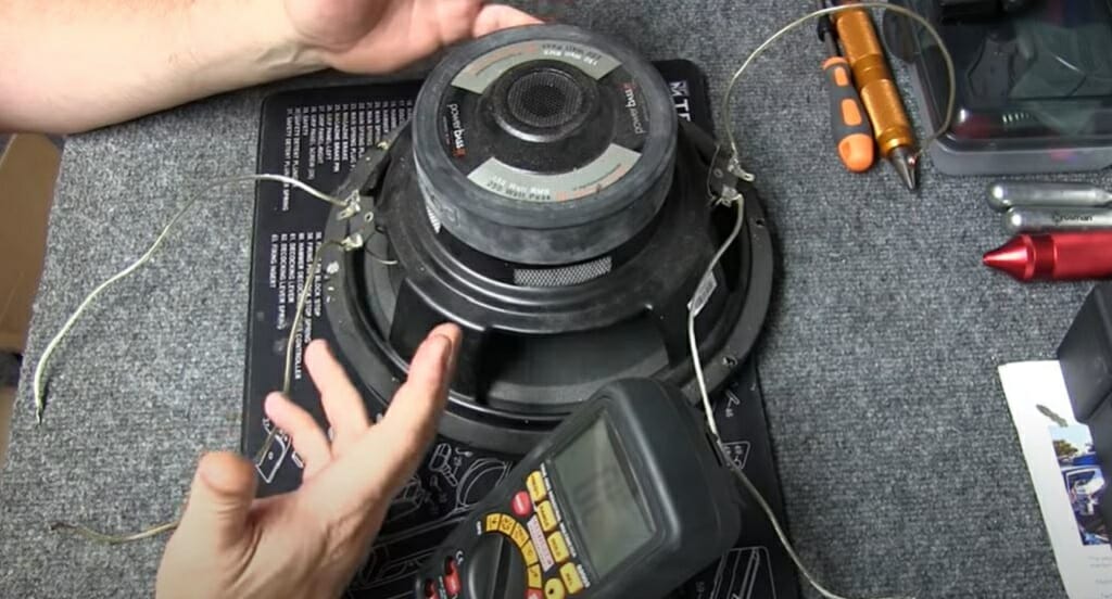 testing amp speaker with multimeter