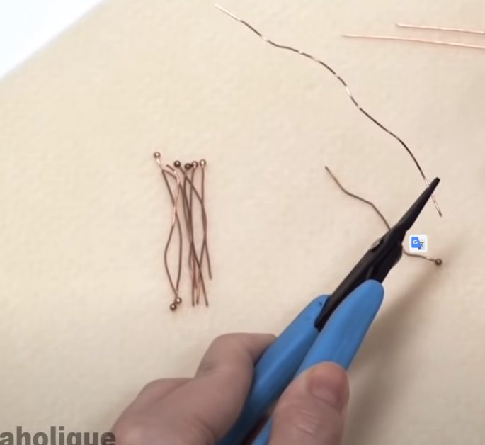 gripping wire using nose pliers