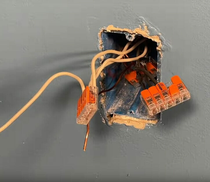 Connected like wires in an outlet