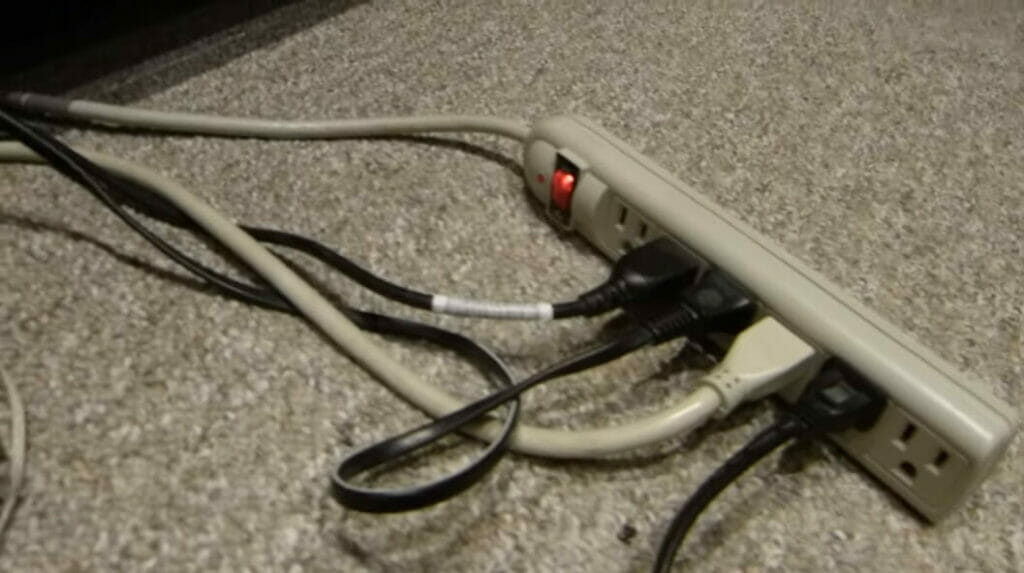loaded extension wire with on and off