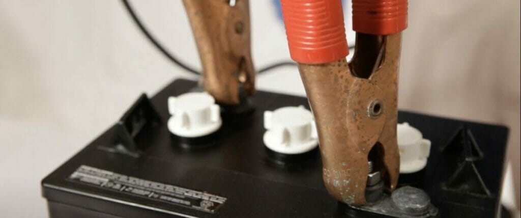 charging and discharging battery