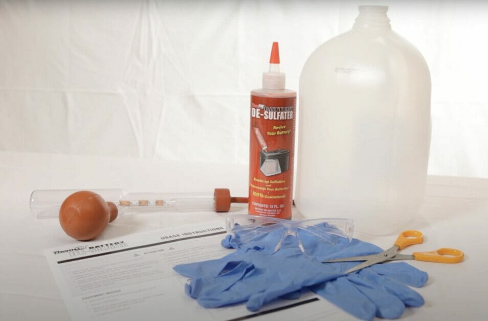 materials for de-sulfating a battery