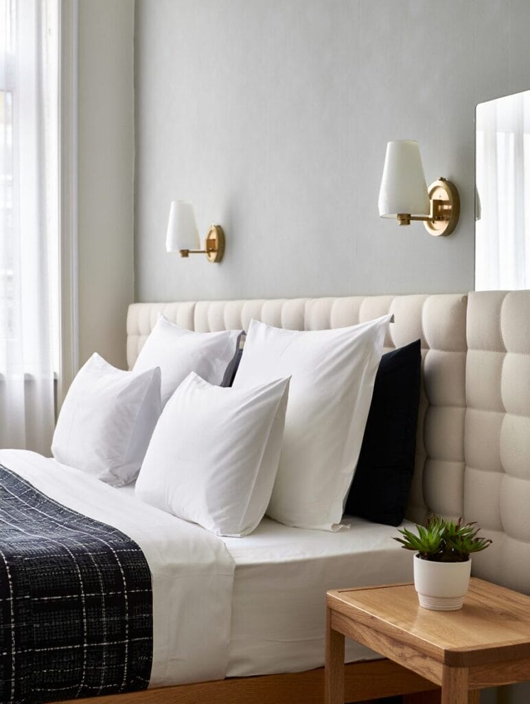 794f343a 0466 4046 83de 7c3dfca08288