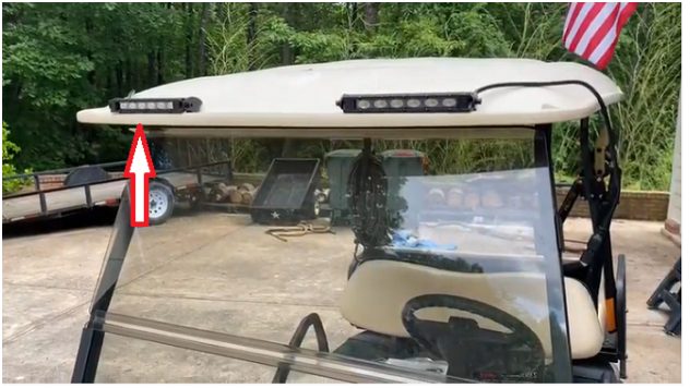 golf cart's installed headlight