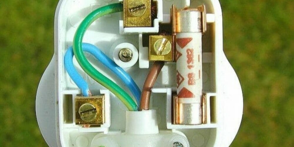 How to Wire 3 Prong Plug with 2 Wires (Guide)