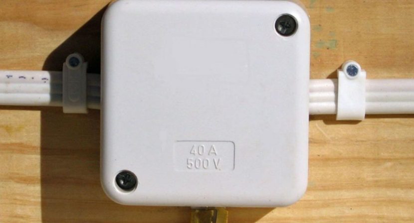40 ampere; 500 voltage electrical box