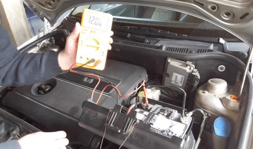 multimeter reading at 12.00v for the ground wire of a car