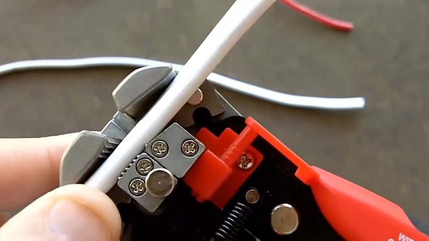 preparing cables with cable clipper