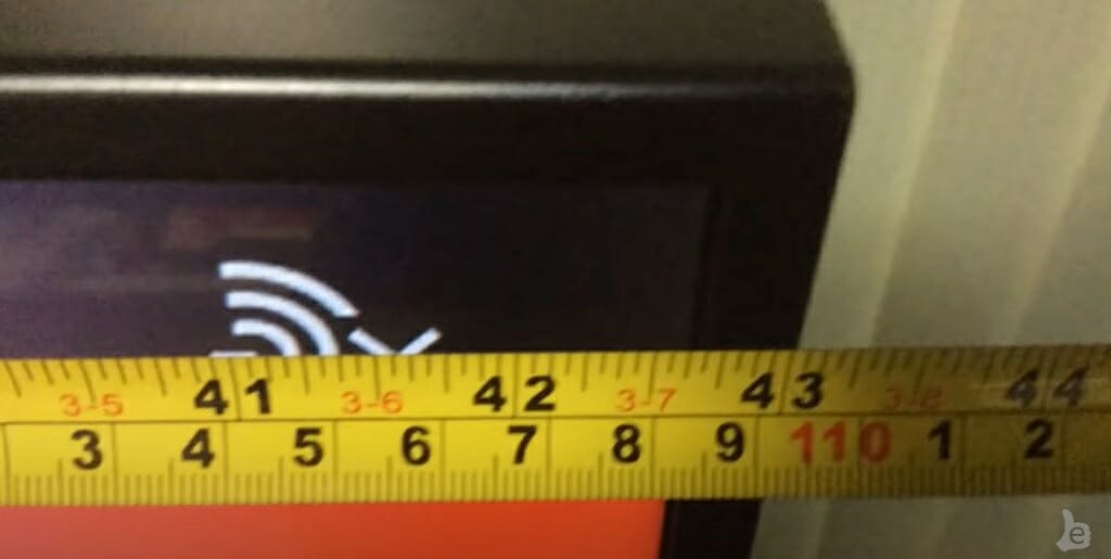 measure tv with tape measure