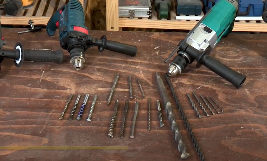 drill bit sizes laid on the table