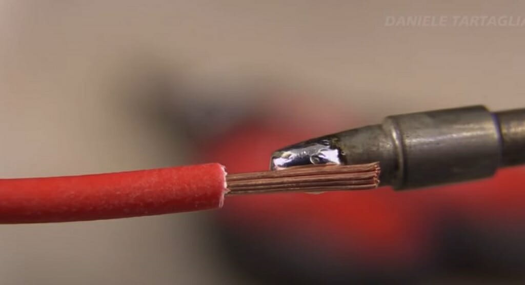 solder a wire in zoom