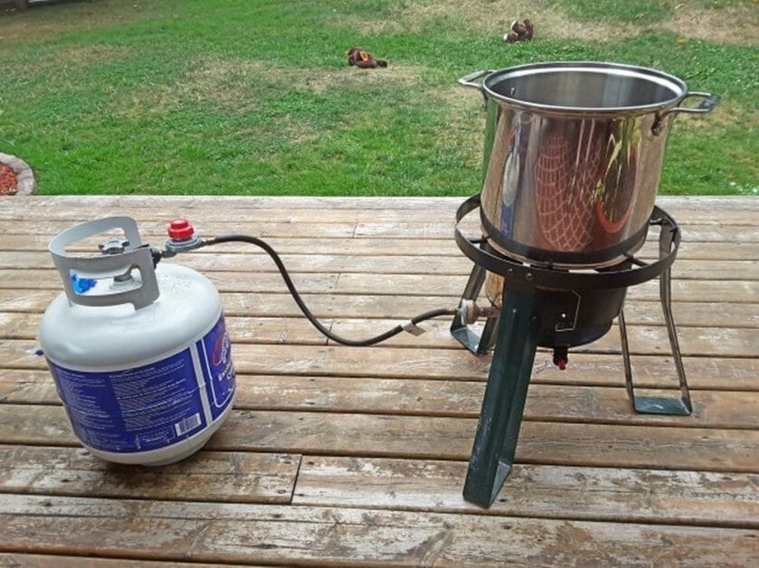 heating water using a gas tank