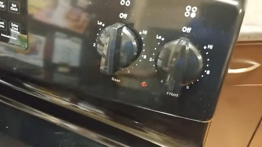 low-level setting on electric stove