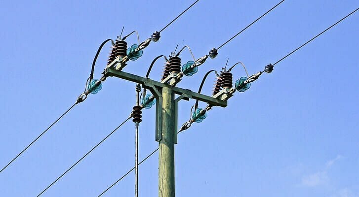 power supply line