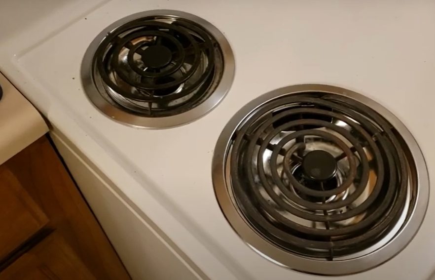 How Hot Does An Electric Stove Burner Get? 