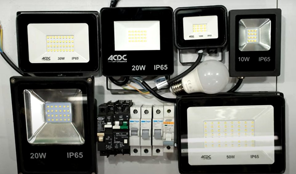 IP65 lights and breakers