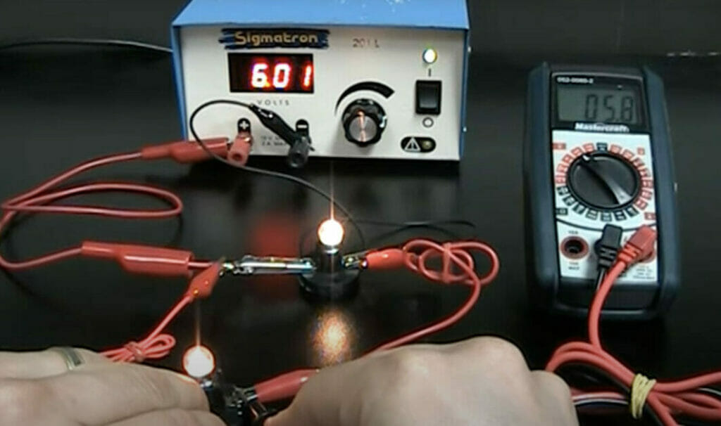 measuring a voltage