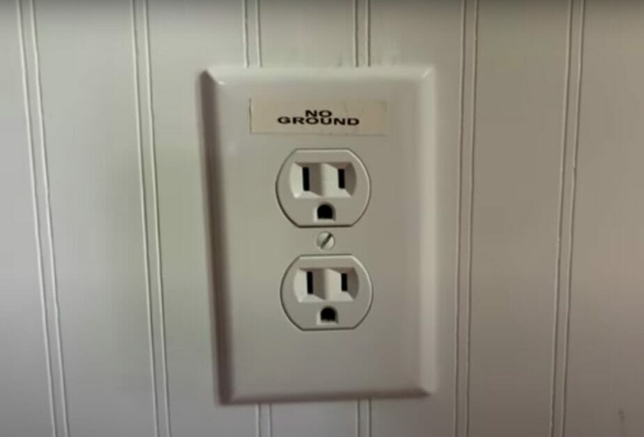 no ground outlet