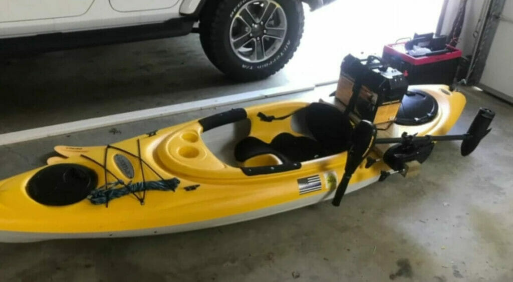kayak with the trolling motor on it
