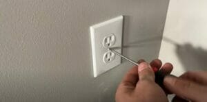 What is a Receptacle Outlet?(Learn Types & Uses)