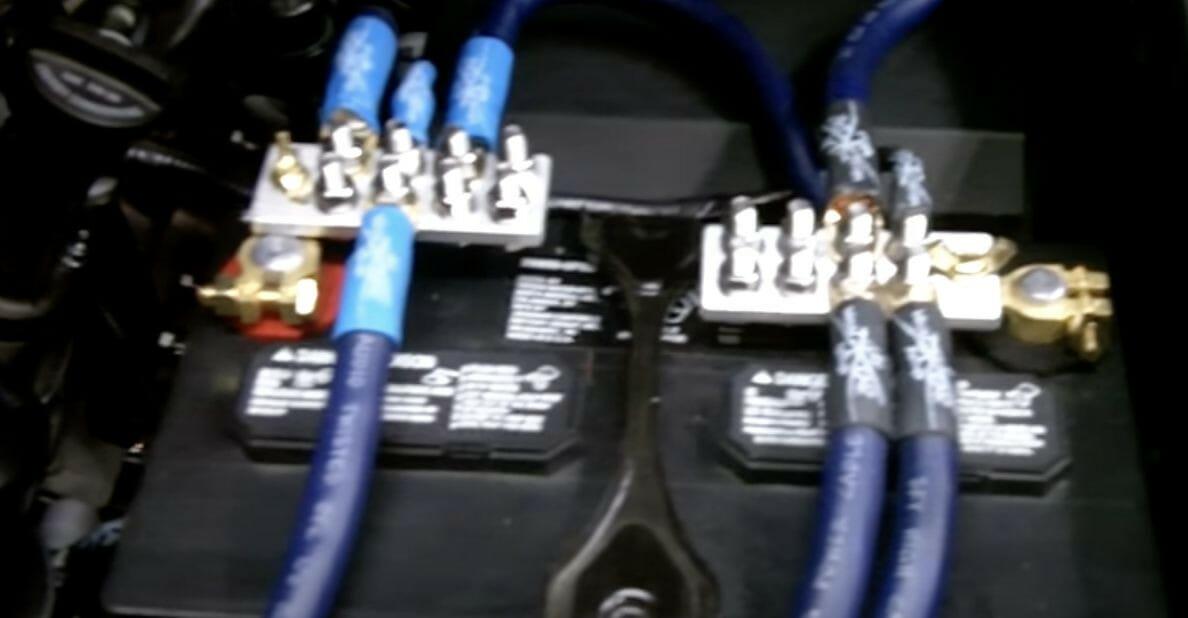 How to Connect Multiple Wires to a Battery Terminal