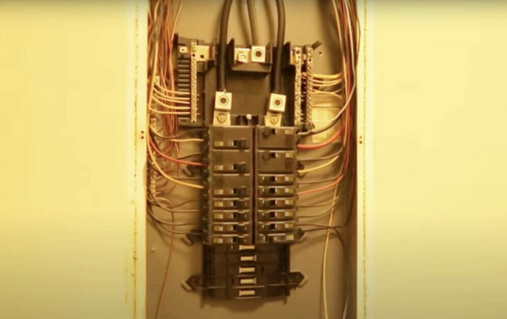wiring the 20 amp circuit breaker