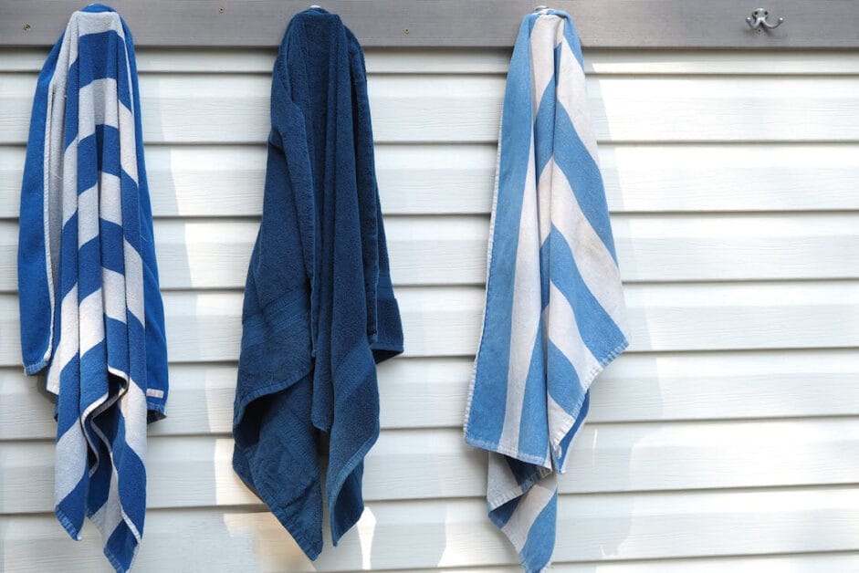 A towel hang at the outdoor wall