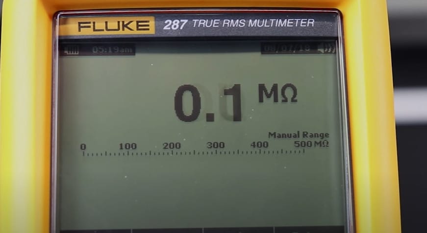 A Fluke TRUE RMS multimeter at 0.1  reading