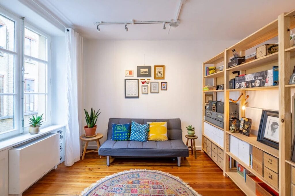 15 Genius Small Space Hacks for Tiny Apartments